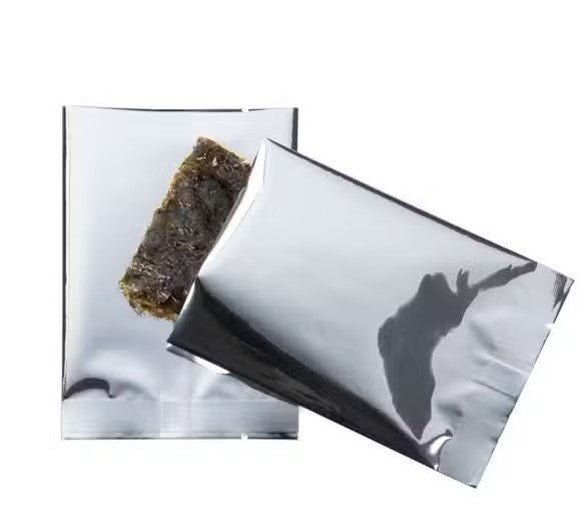 Plastic Bags Silver 7.5x10.2cm Metallised and Sealable