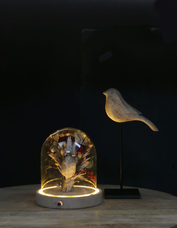 LED-Glasgefäße mit Holzsockel Ø10cm (1 Stück) [IFS-29491]