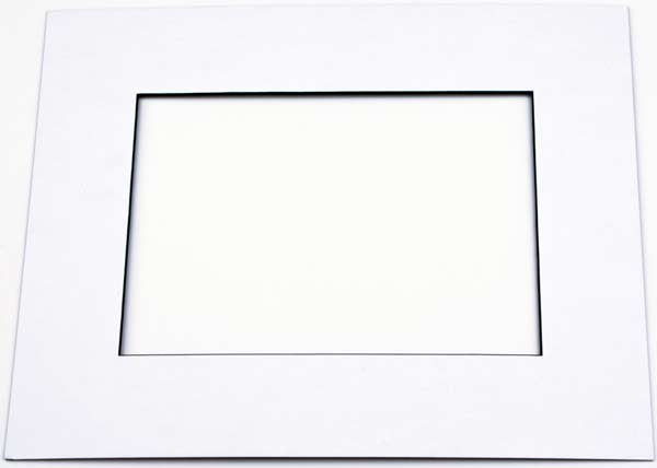 Fertig-Passepartouts mit 19.4x24.5cm Fenster - Weiß/Schwarz - 27.9x35.6cm Außenrahmen (10 Stück) [MS20200]
