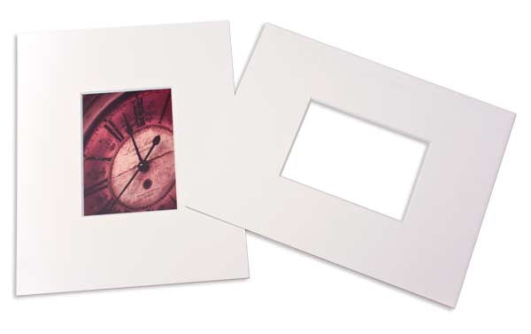 Fertig-Passepartouts 8.9x14cm Fenster - Weiß doppelte Dicke - 20.3x25.4cm Außenrahmen (25 Stück) [MS31001]