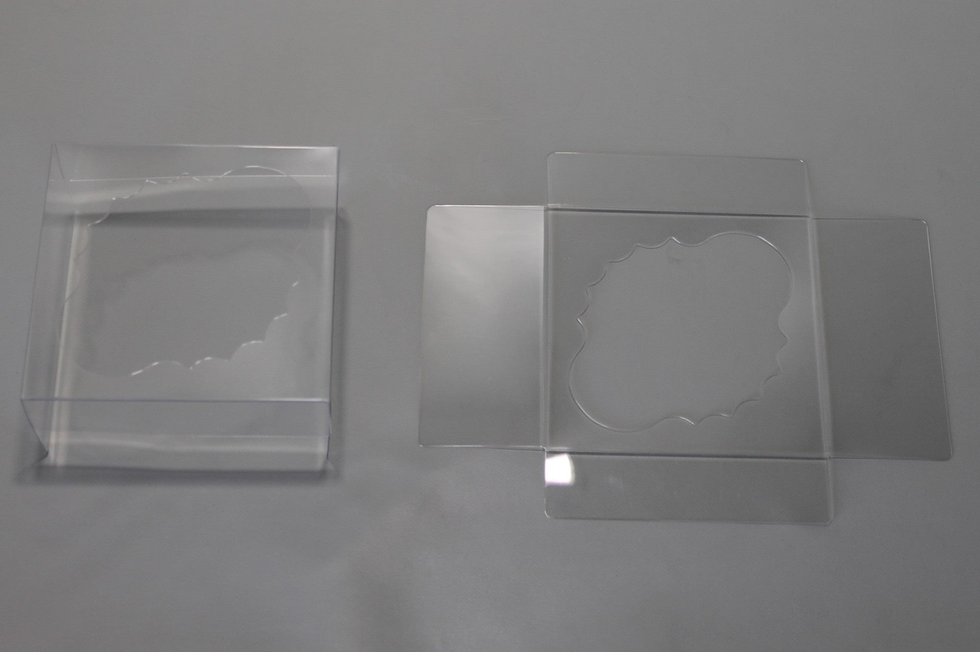 Einsätze für große Jumbo-Cupcakes 10x10x2cm (100 Stück) [FPBI208]